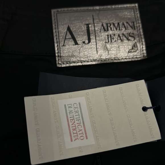Armani Jeans - Picture 5 of 6